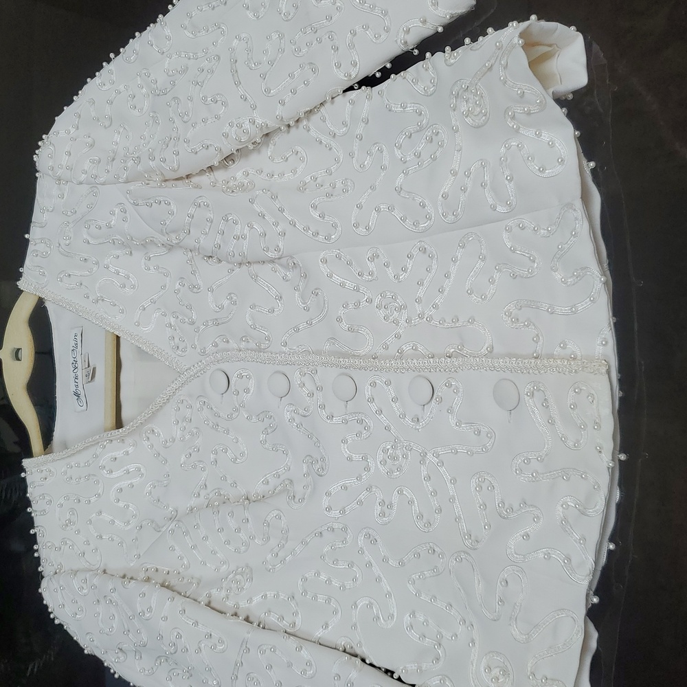 Embellished Ivory Two-Piece Jacket and Skirt Set - Picture 5 of 13